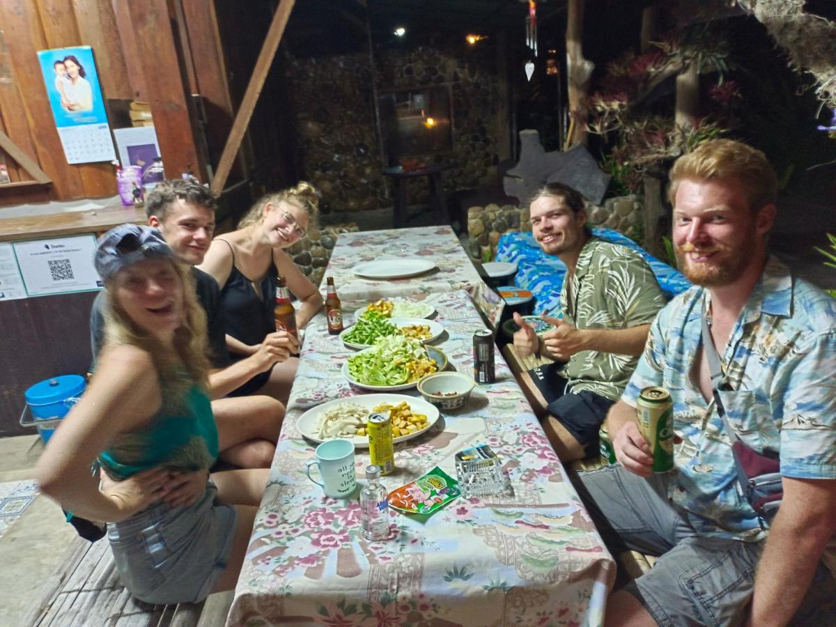 Sunny Tayai Hostel Pai Exteriér fotografie