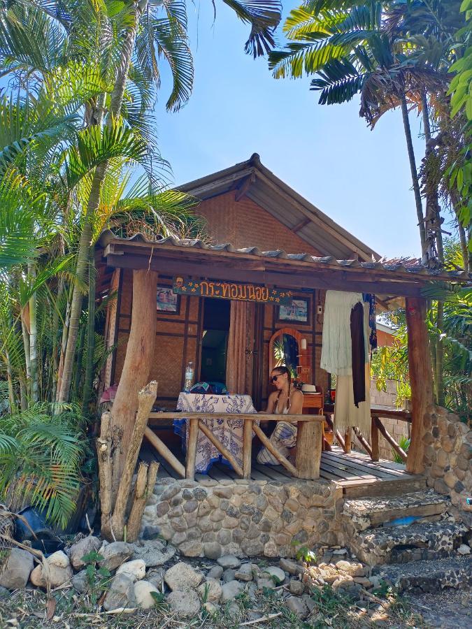 Sunny Tayai Hostel Pai Exteriér fotografie
